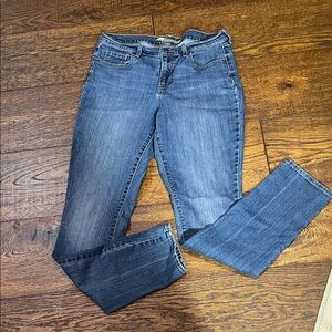 Ladies Old Navy Sweetheart Jeans Size 12 Tall Very Good Condition. WJ113